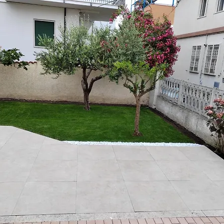 A 2 Passi Dal Mare Feriehus